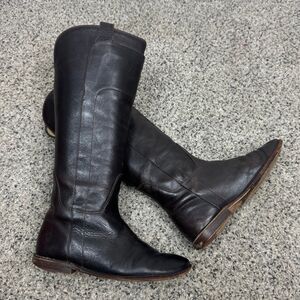 Frye Paige tall riding leather boot size 6.5 brown